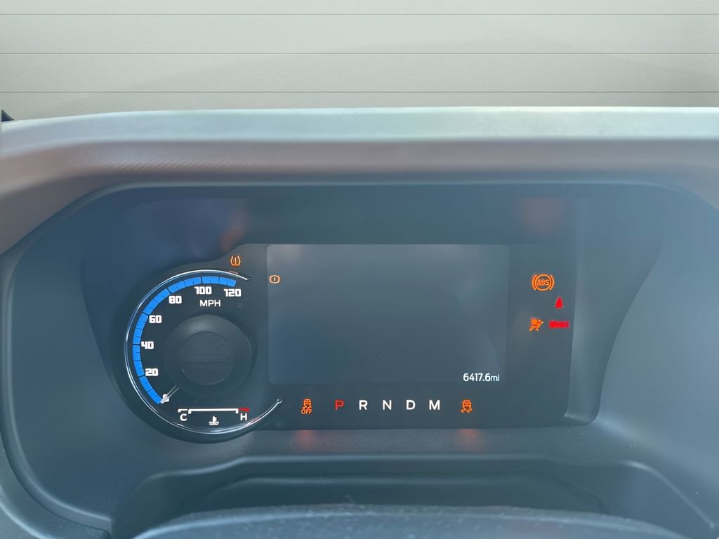 Used 2024 Ford Bronco Outer Banks image 9