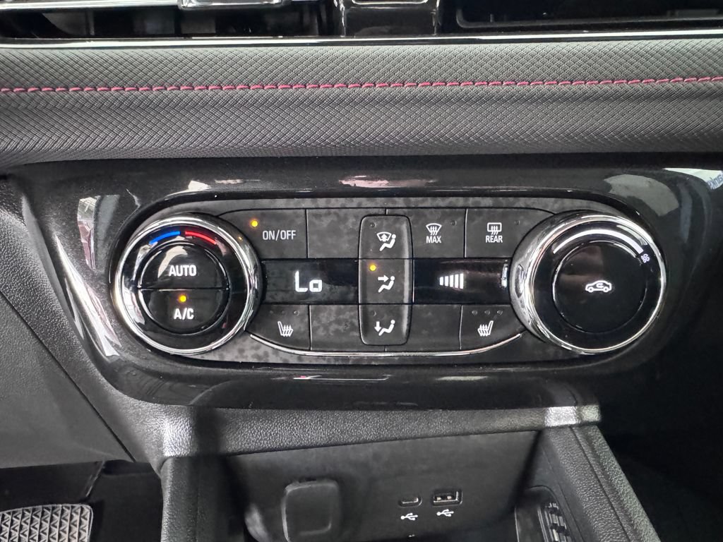 Certified 2024 Chevrolet TrailBlazer RS w/ Convenience Package AWD/4WD image 14