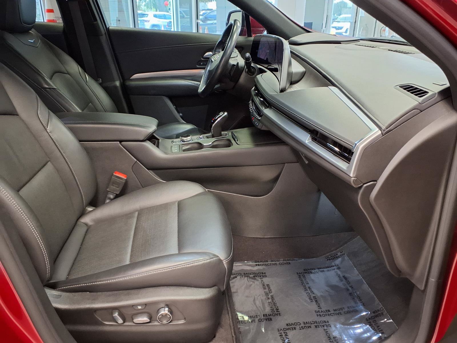 Certified 2024 Cadillac XT4 Premium Luxury w/ Technology Package FWD image 10