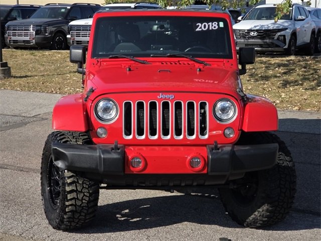 Used 2018 Jeep Wrangler Unlimited Sahara image 7