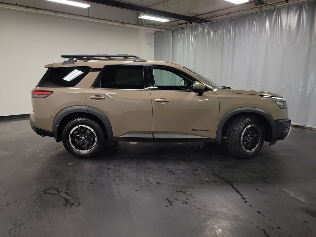 Used 2023 Nissan Pathfinder Rock Creek AWD/4WD image 9