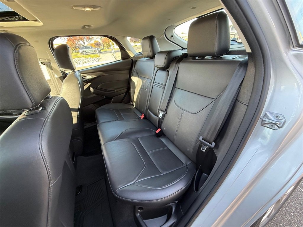 Used 2015 Ford Focus SE w/ Equipment Group 201A image 37
