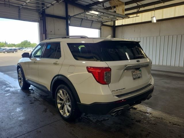 Used 2021 Ford Explorer Platinum w/ Equipment Group 601A image 2