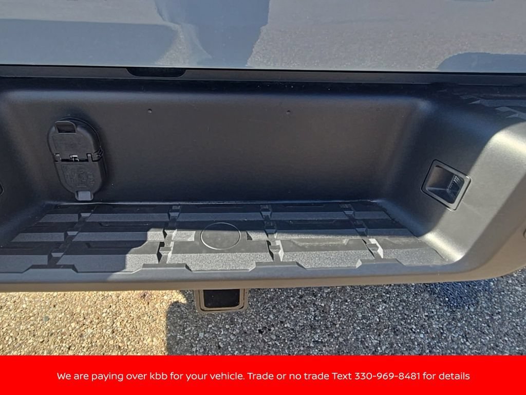 New 2026 Nissan Frontier PRO-4X w/ Pro-4x Convenience Package AWD/4WD image 38