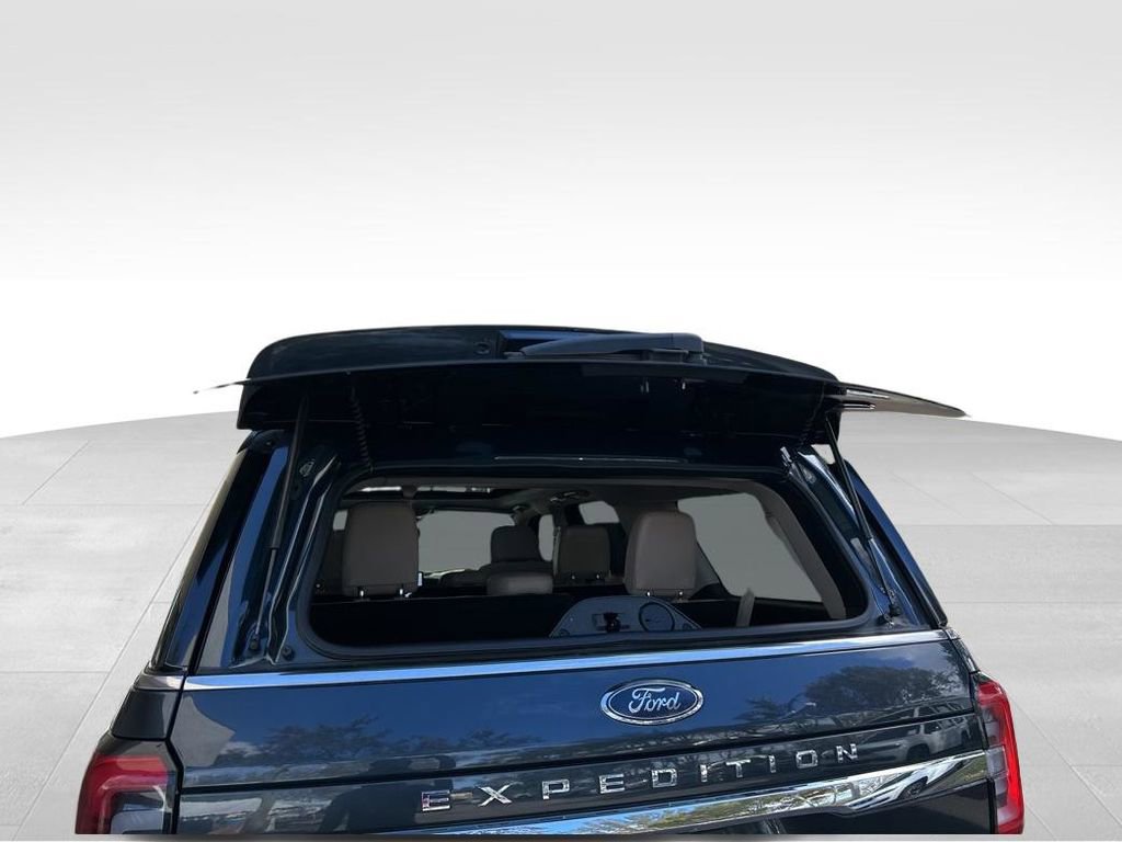Used 2023 Ford Expedition Max Limited image 36