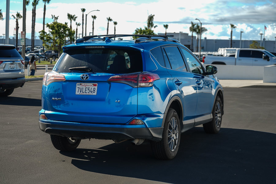 Used 2017 Toyota RAV4 LE w/ Cargo Management Package FWD image 6