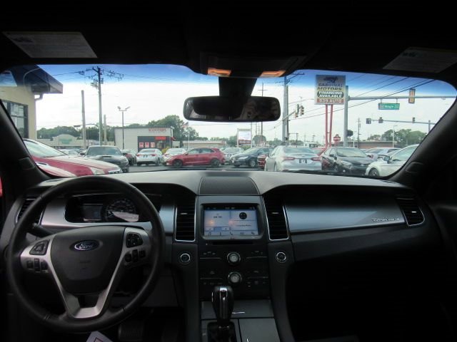 Used 2017 Ford Taurus SEL w/ Equipment Group 201A image 15