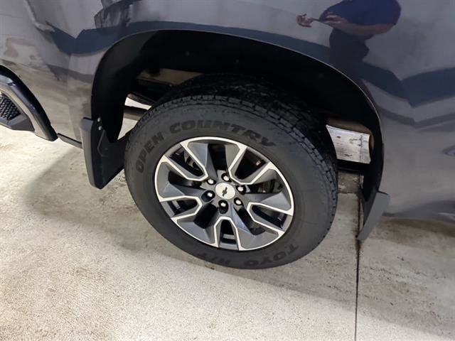 Certified 2023 Chevrolet Silverado 1500 RST AWD/4WD image 8