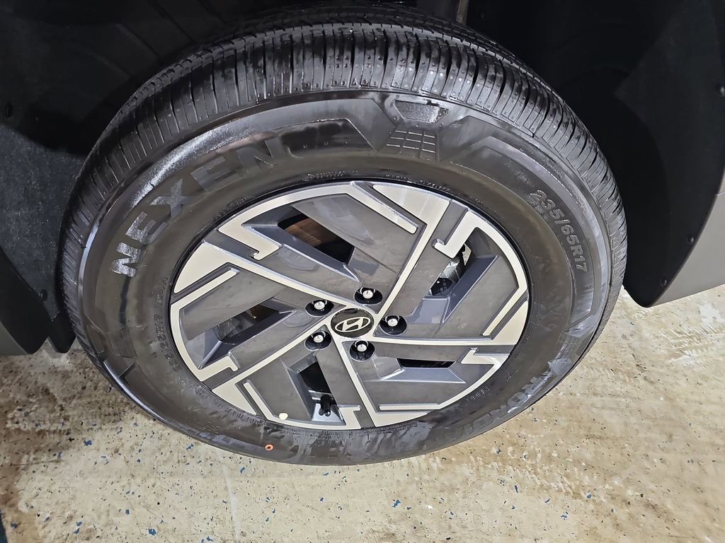 New 2026 Hyundai Tucson Blue SE image 30