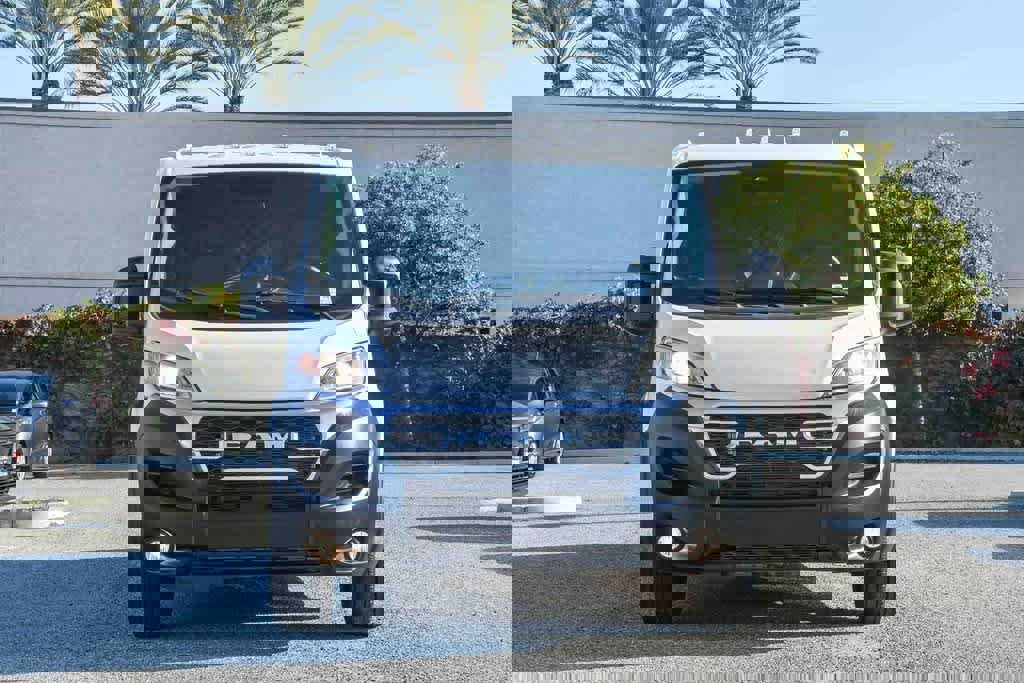 Used 2023 RAM ProMaster 2500 image 2