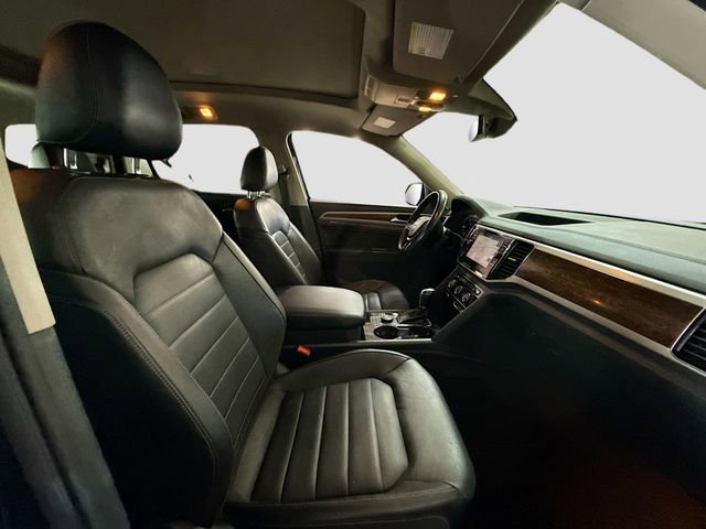 Used 2018 Volkswagen Atlas SEL Premium image 31
