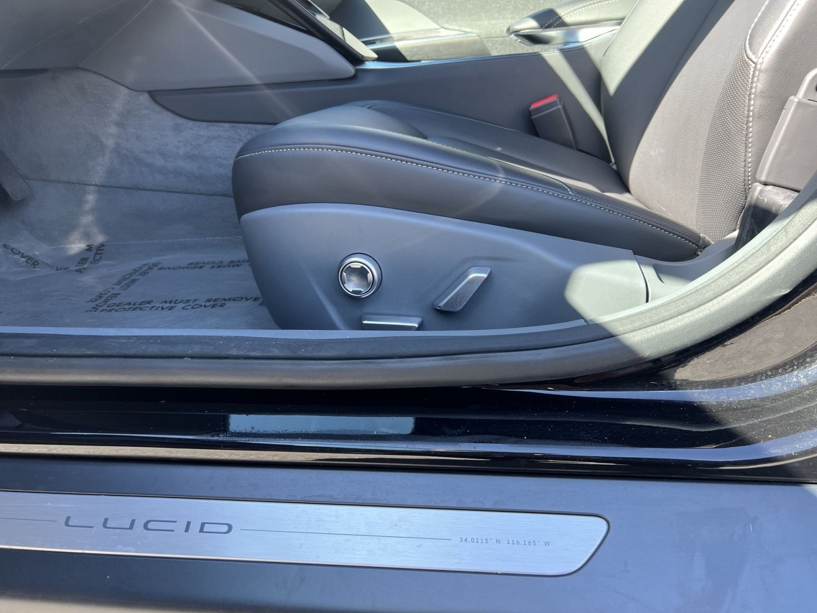 Used 2024 Lucid Air Pure RWD image 14