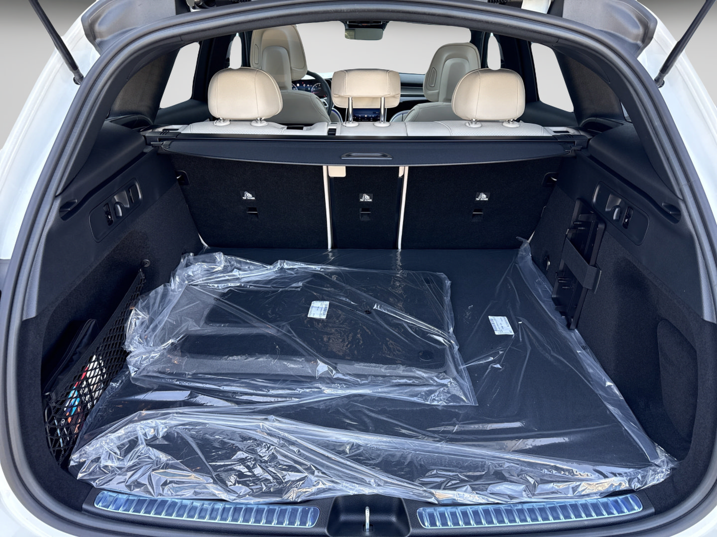 New 2027 Mercedes-Benz GLC 300 image 15