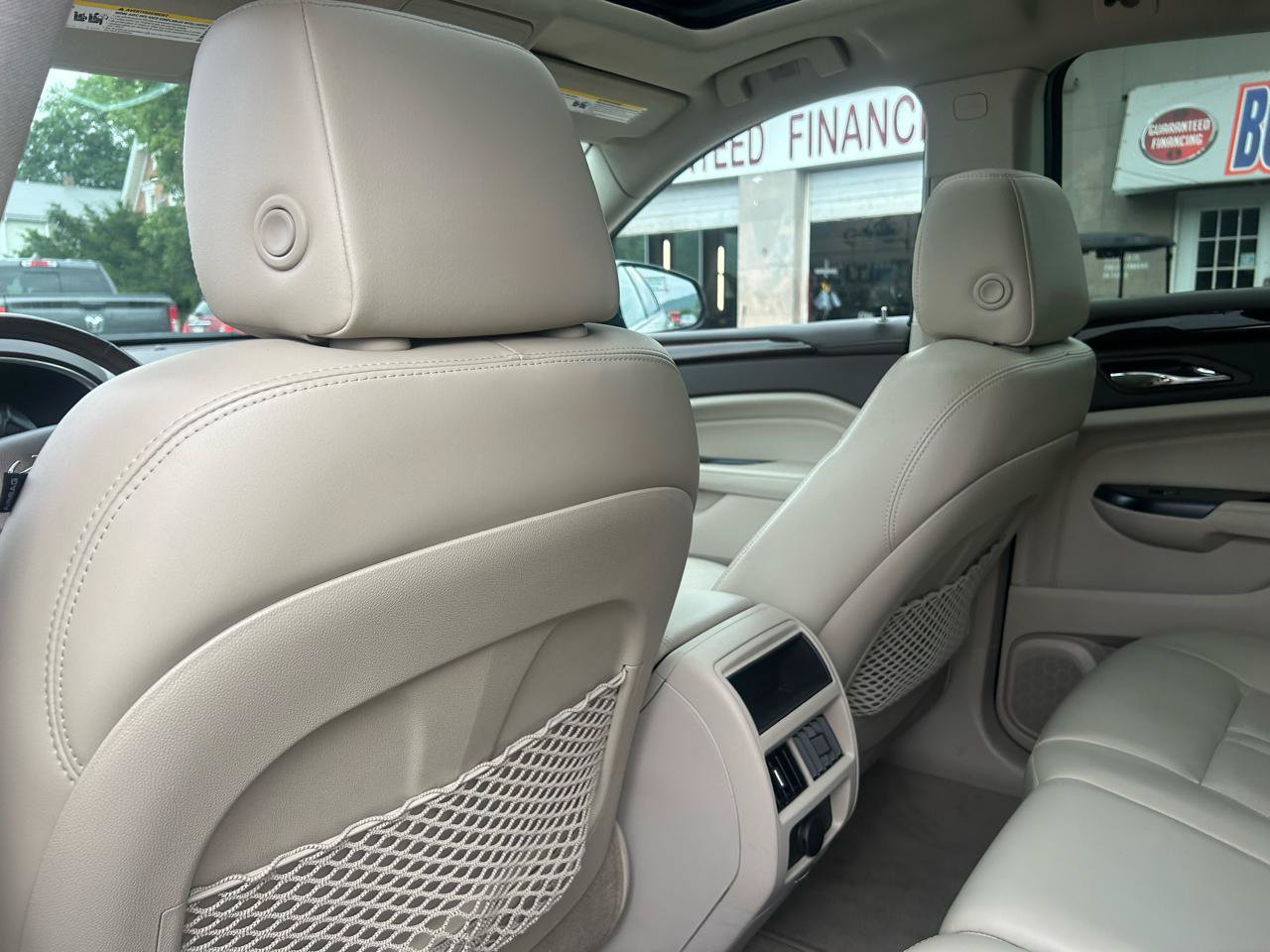 Used 2014 Cadillac SRX Performance AWD/4WD image 31