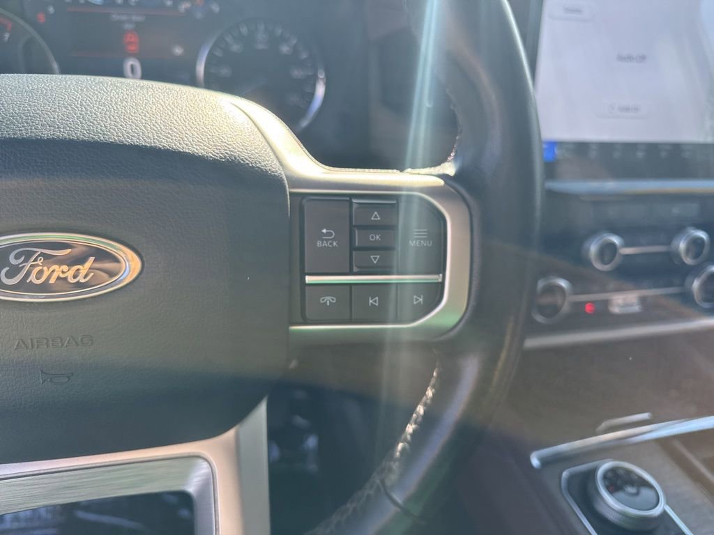 Used 2024 Ford Expedition Limited image 24