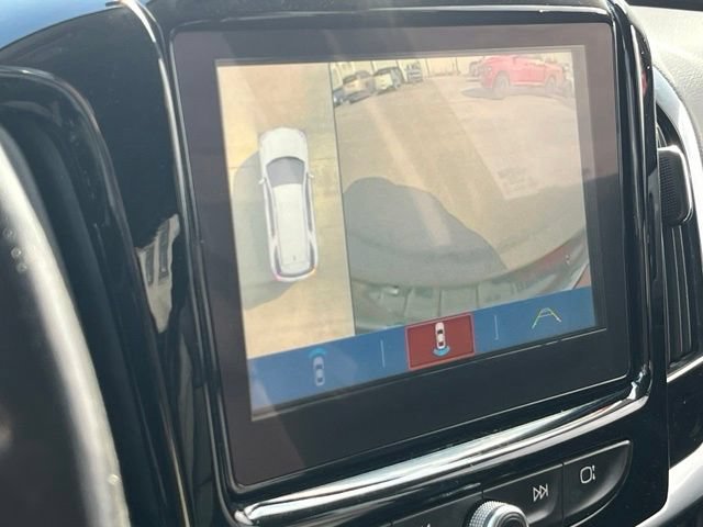 Used 2019 Chevrolet Traverse RS w/ LPO, Floor Liner Package FWD image 23