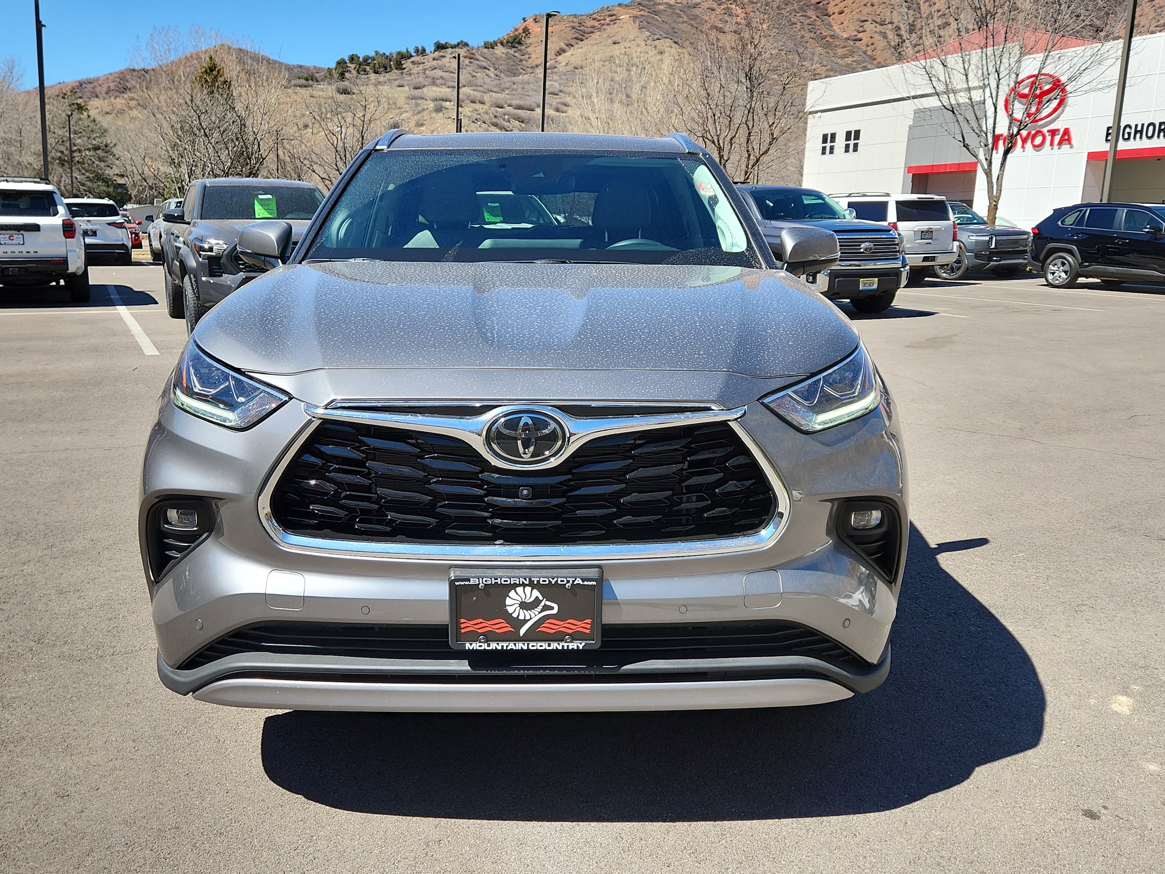 Certified 2026 Toyota Highlander Platinum image 5