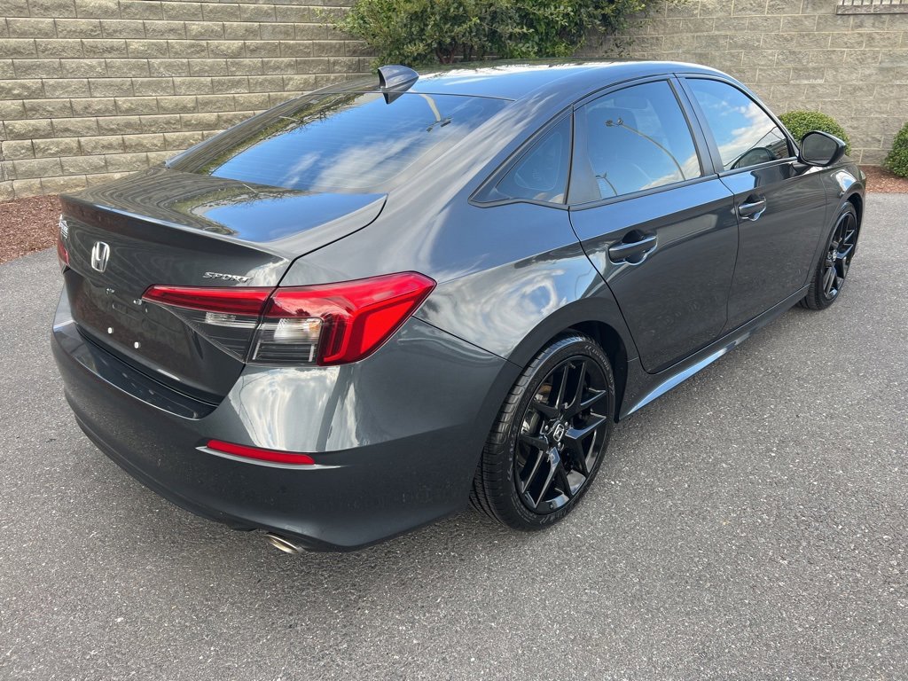 Used 2024 Honda Civic Sport image 3
