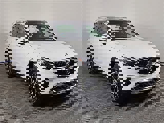 Used 2025 Mercedes-Benz GLC 350e GLC 350e image 7