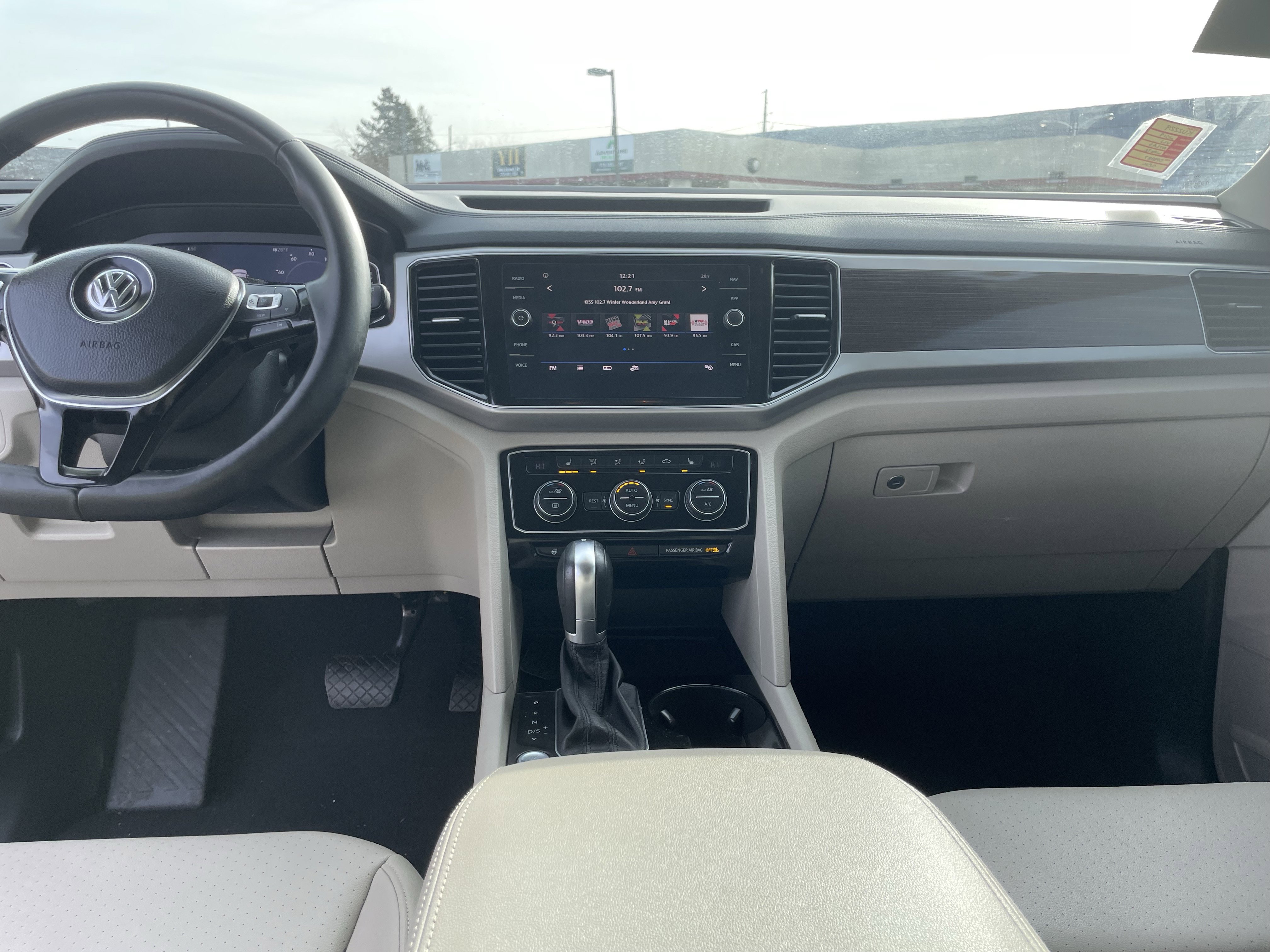 Used 2019 Volkswagen Atlas SEL image 15