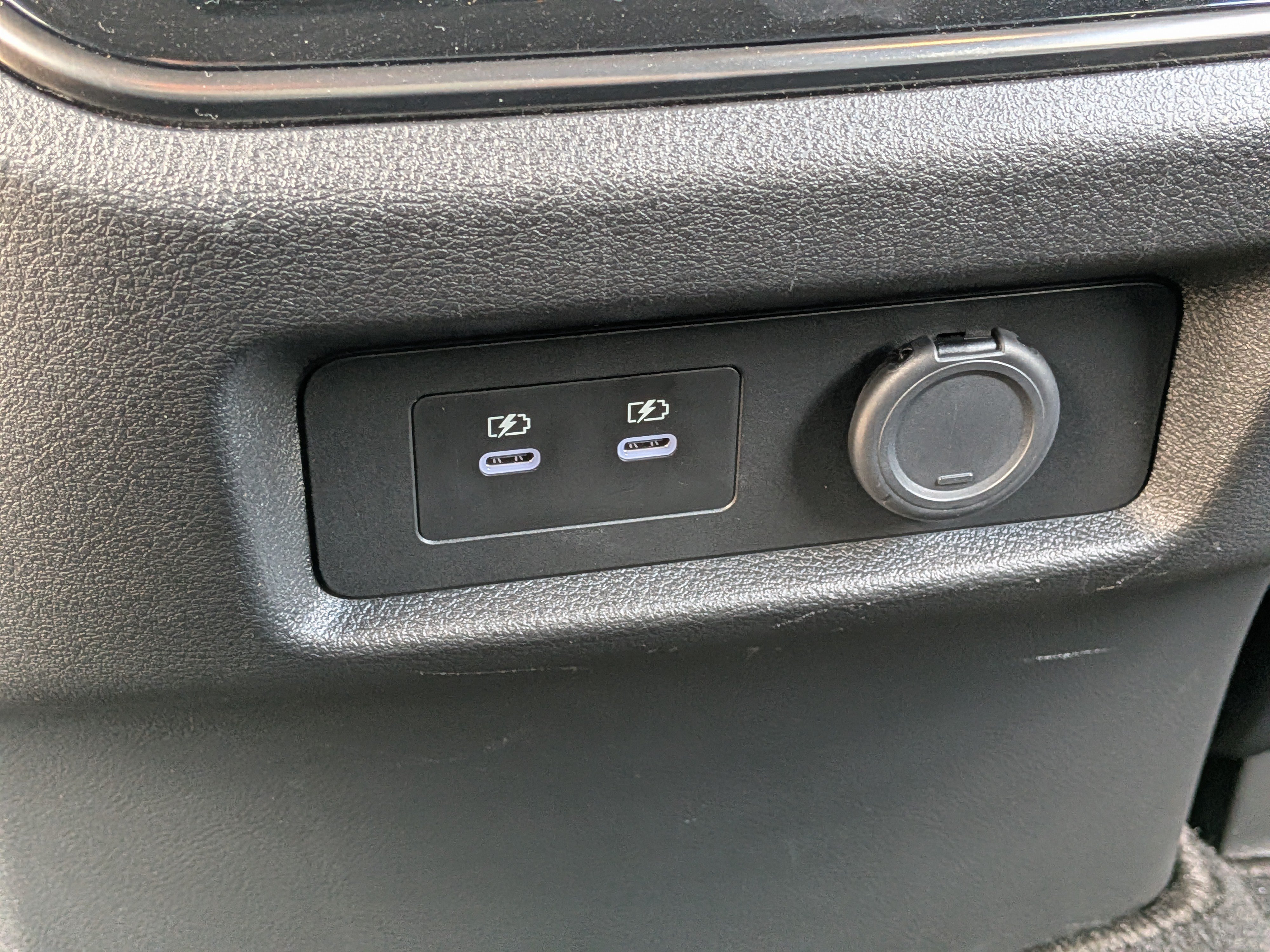 Used 2025 Nissan Armada PRO-4X AWD/4WD image 14
