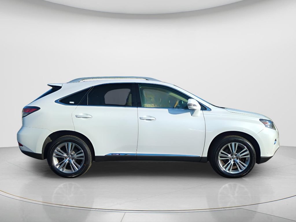Used 2015 Lexus RX 450h AWD image 4