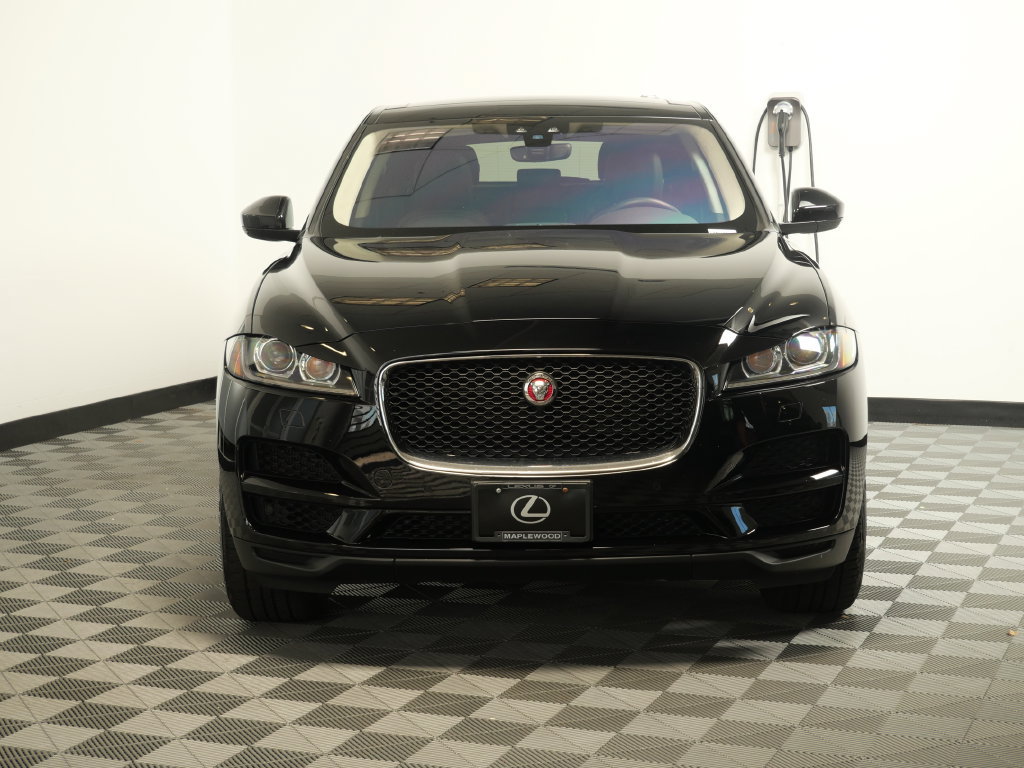 Used 2020 Jaguar F-PACE Prestige AWD/4WD image 2