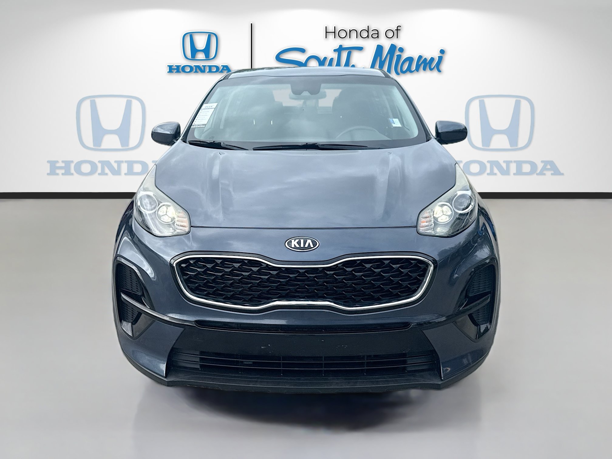 Used 2020 Kia Sportage LX FWD image 2