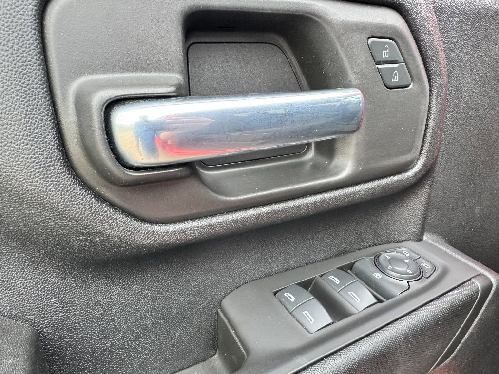 Used 2021 GMC Sierra 2500 4x4 Crew Cab w/ Convenience Package image 13