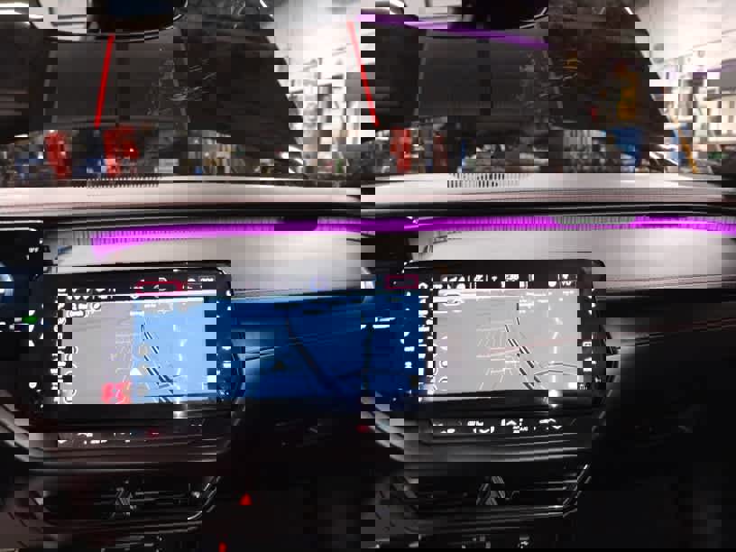 Used 2024 Dodge Charger R/T w/ Plus Group image 27