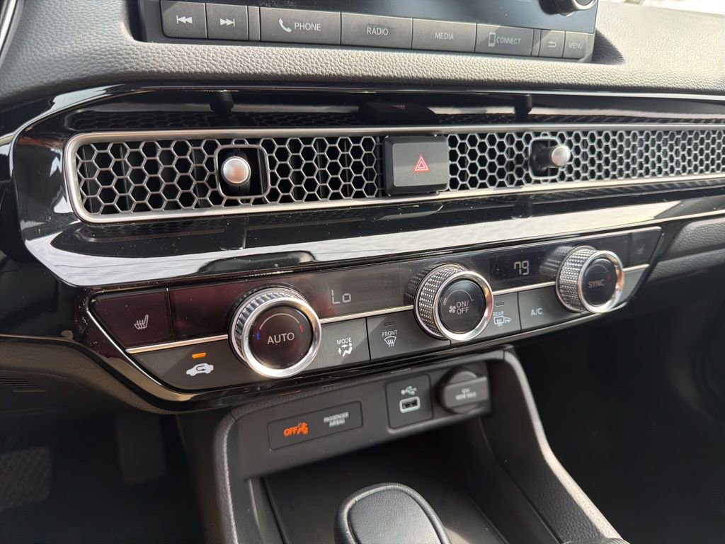 Certified 2023 Honda Civic EX-L image 32