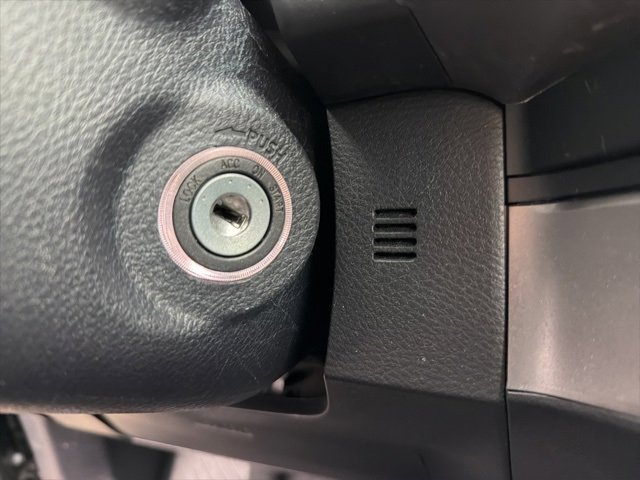 Used 2022 Toyota Tacoma SR5 w/ Technology Package image 16