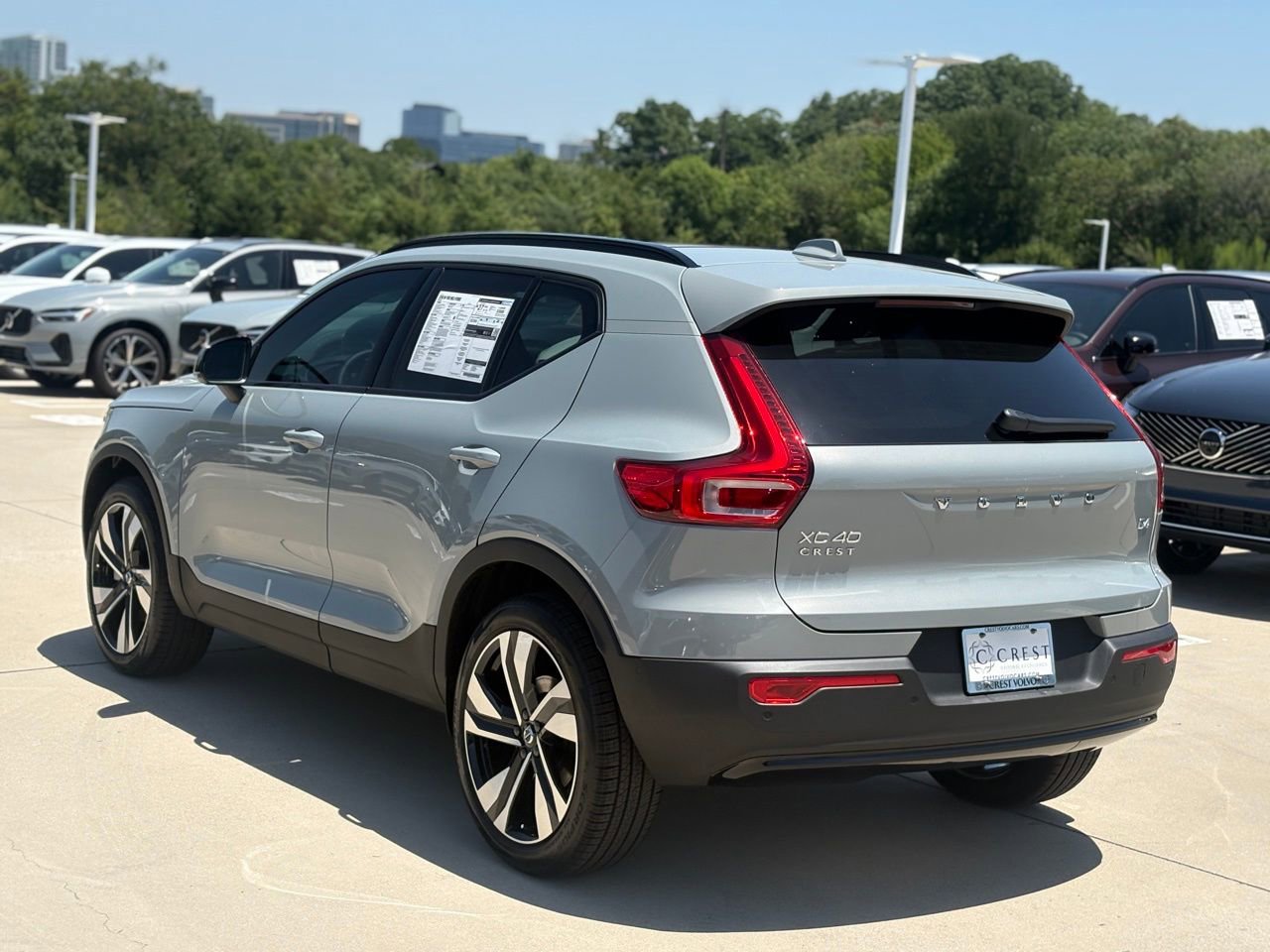 New 2026 Volvo XC40 B4 Plus w/ Protection Package Premier image 5