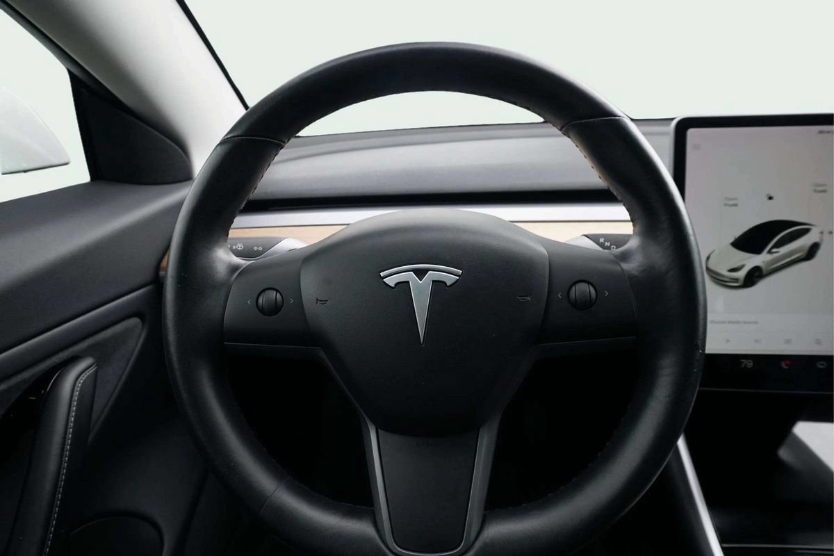 Used 2018 Tesla Model 3 Long Range AWD/4WD image 22