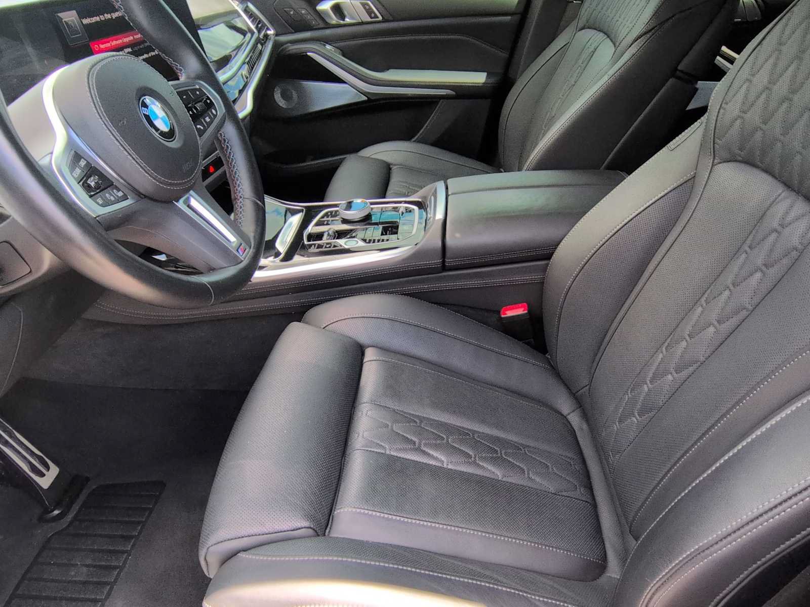 Used 2024 BMW X7 M60i w/ Executive Package AWD/4WD image 16