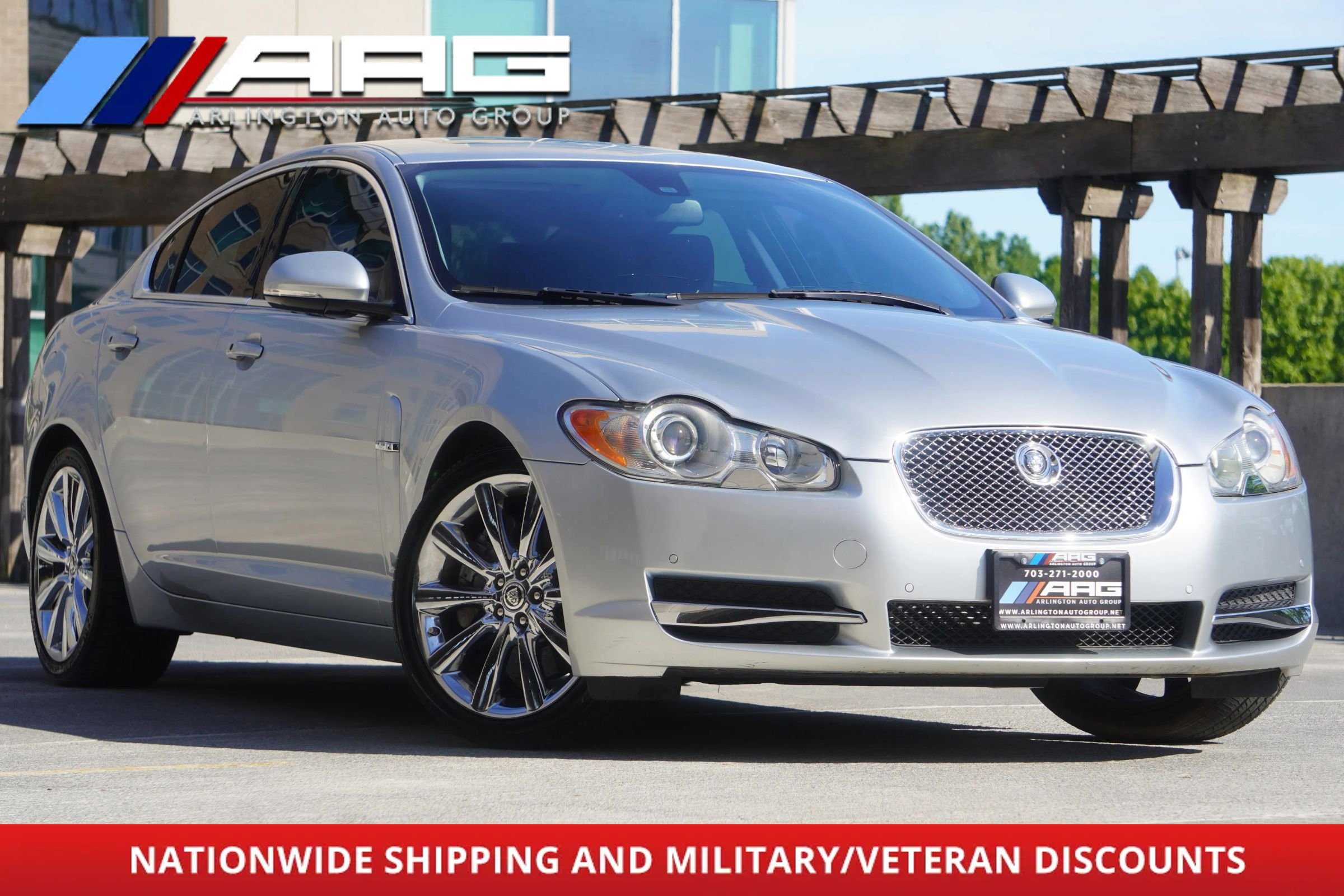 Used 2011 Jaguar XF Premium RWD image 1