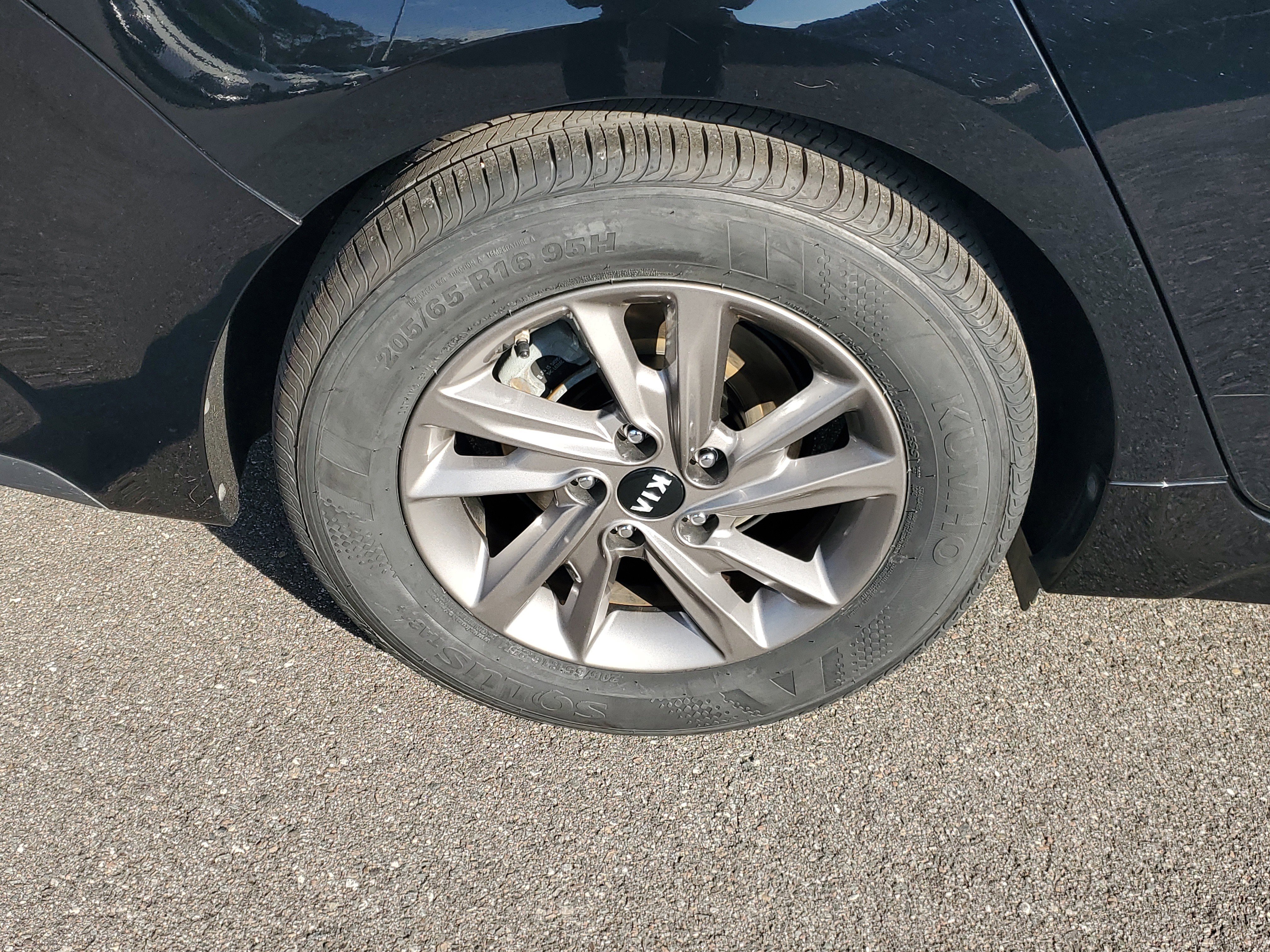 Certified 2020 Kia Optima LX image 37