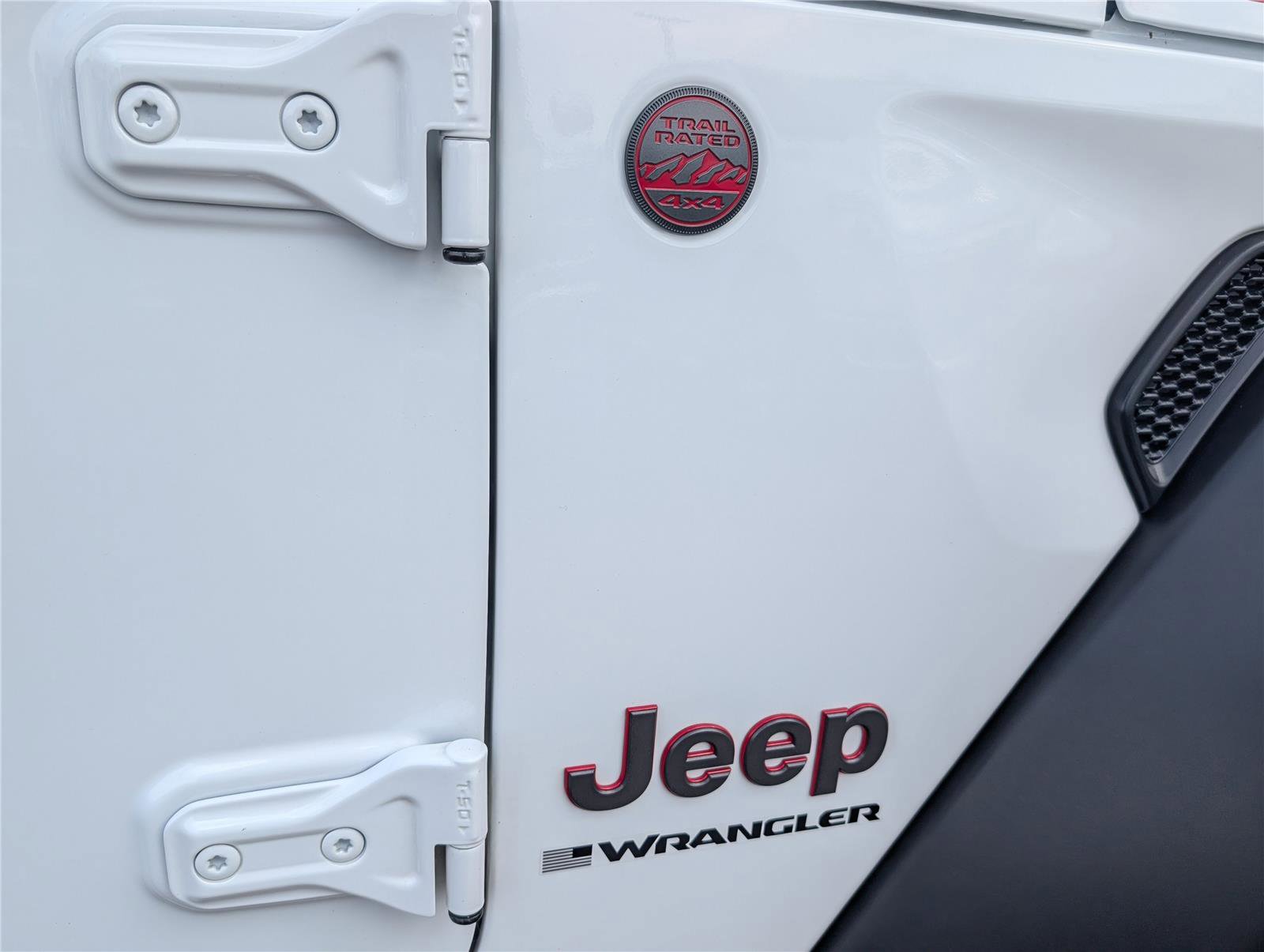Used 2025 Jeep Wrangler Rubicon image 10