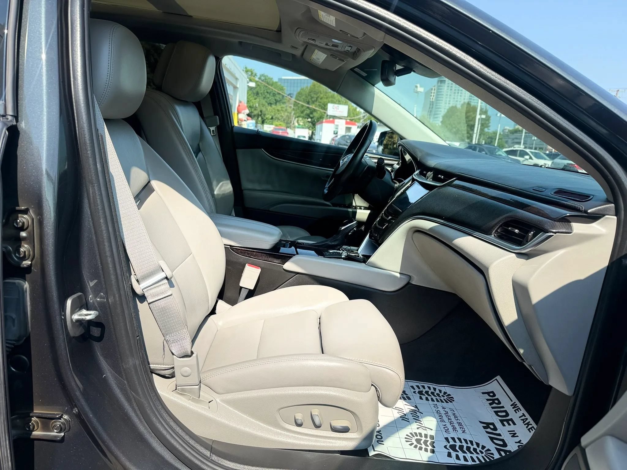 Used 2013 Cadillac XTS Luxury w/ Driver Awareness Package FWD image 38