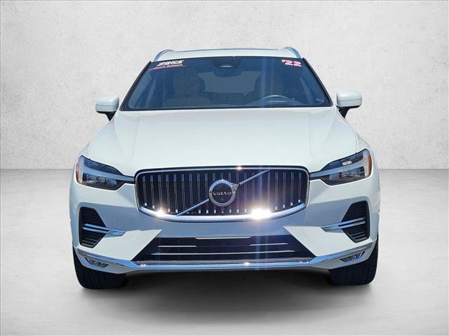Used 2022 Volvo XC60 B5 Inscription w/ Advanced Package FWD image 2