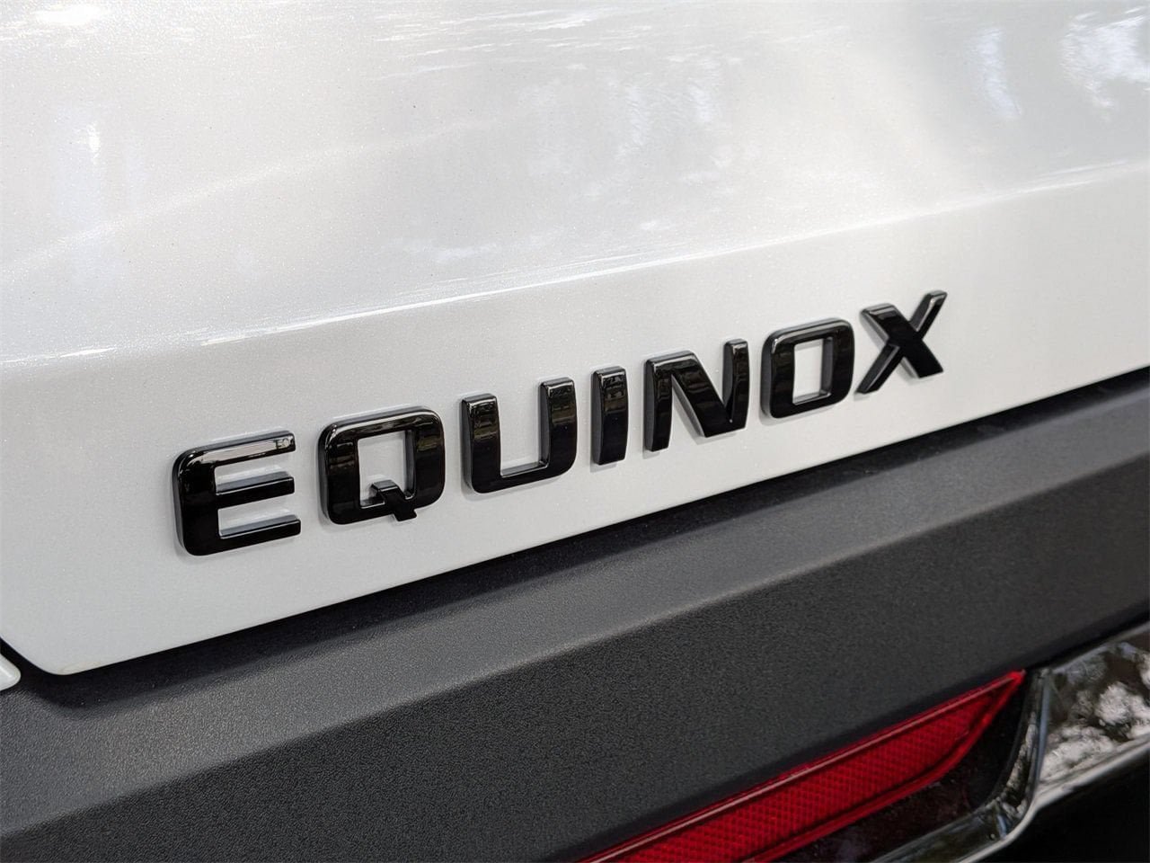 New 2026 Chevrolet Equinox RS w/ Convenience Package III FWD image 5