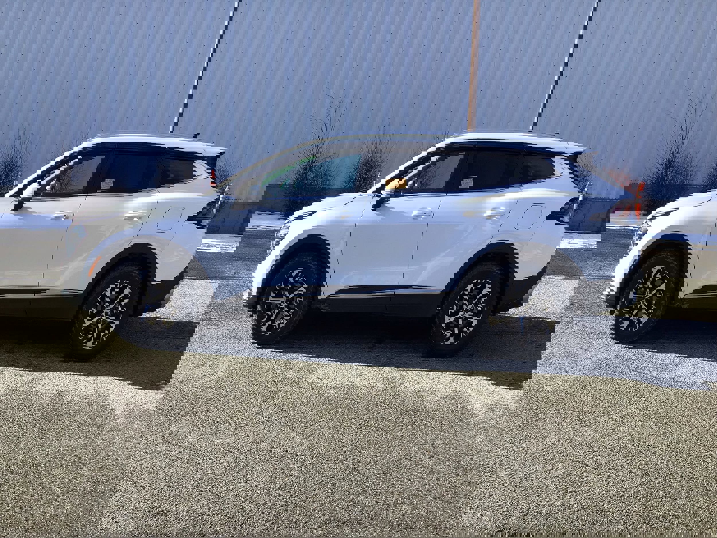 Used 2025 Kia Sportage EX image 5