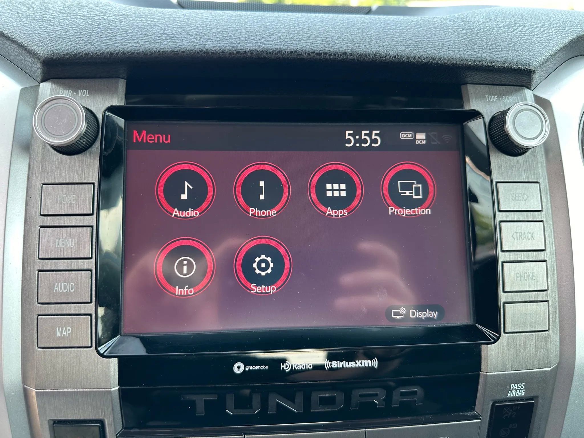 Used 2020 Toyota Tundra SR5 w/ SR5 Upgrade Package image 33