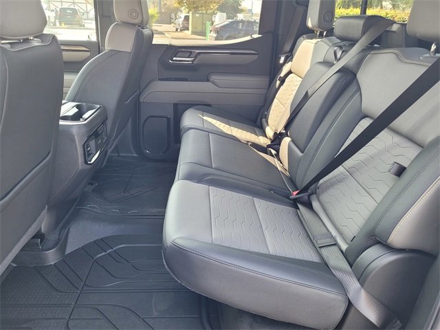 New 2026 Chevrolet Silverado 1500 ZR2 image 6