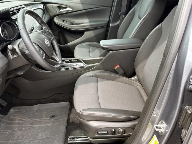 Used 2022 Buick Encore GX Select AWD/4WD image 18