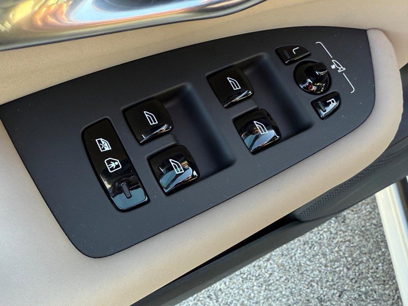 New 2026 Volvo XC90 B6 Plus w/ Protection Package image 9