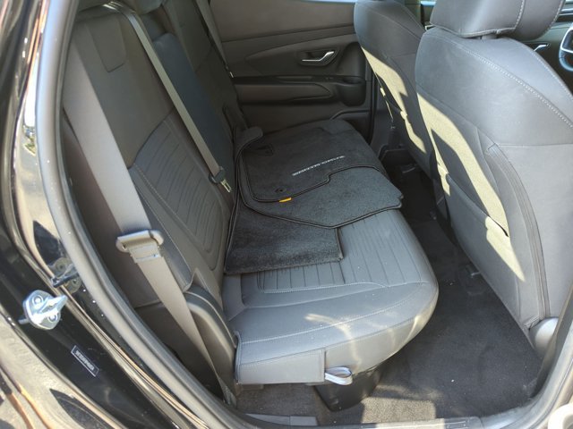 Used 2023 Hyundai Santa Cruz SEL Premium AWD/4WD image 19