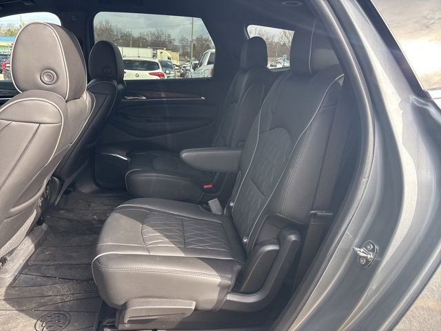 Used 2023 Buick Enclave Avenir w/ Avenir Technology Package image 12