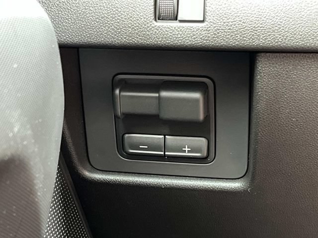 New 2026 GMC Canyon Elevation w/ Convenience Package RWD image 33
