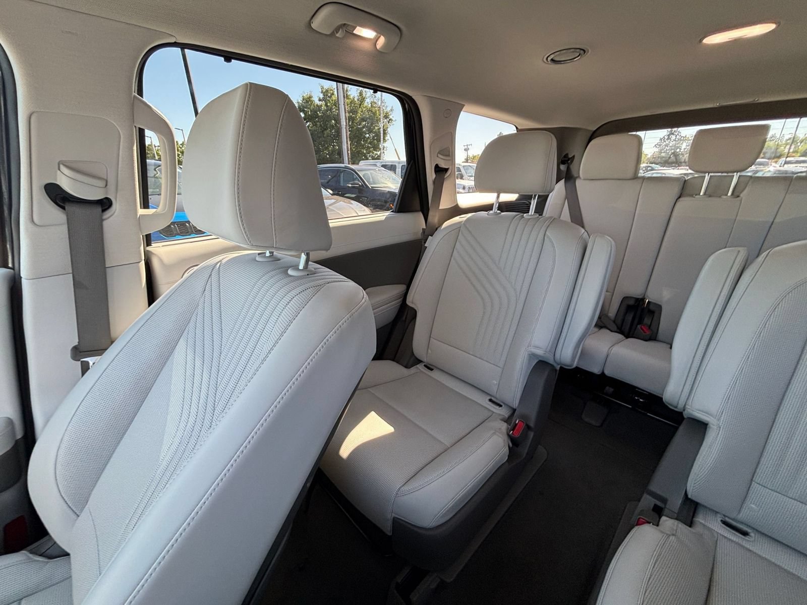 Used 2026 Hyundai Palisade SEL FWD image 42